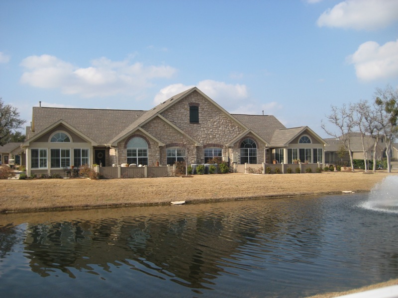 Oaks at Wildwood Condo Neighborhood TX Real Estate