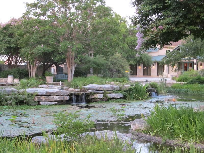 Sun City, Texas Real Estate TX Active Adult Retirement
